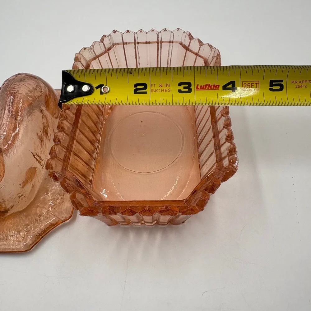Vintage Rabbit on Nest Trinket Dish Pink Glass Small Easter Bunny‎ Box